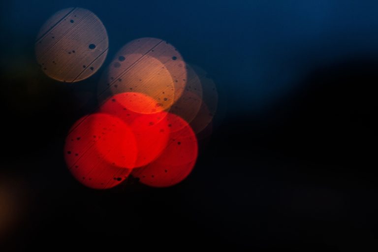 Why using a dark background on a website isn’t that bad